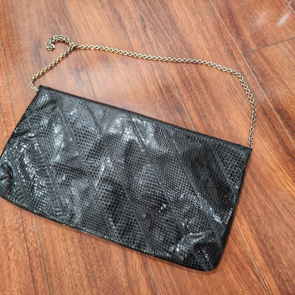 Varon black leather snakeskin chain clutch purse - Picture 4 of 6